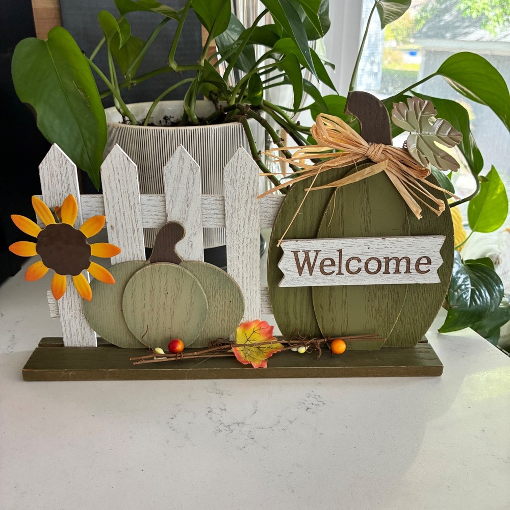 Welcome Sign Home Decor Green Pumpkin Fall Decor Fence Rustic Farmhouse Harvest